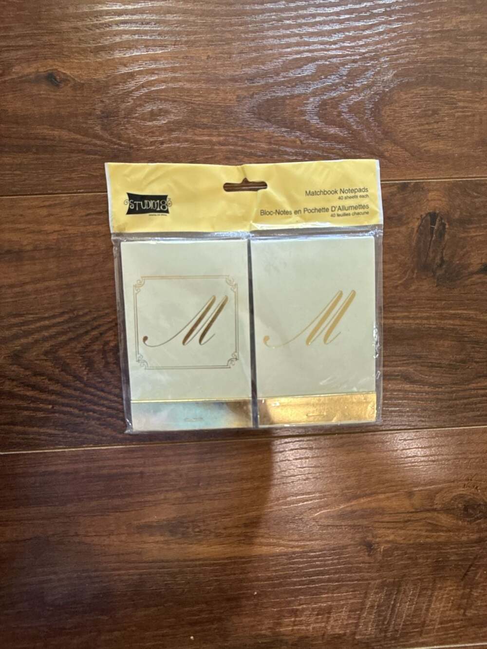 Studio 18 Matchbook Notepads Letter M Gold Monogram Ivory 2-Pack